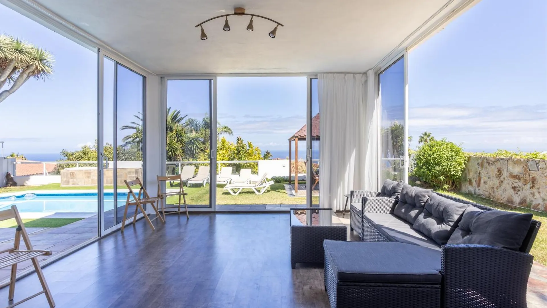 Fantastic Home With Amazing Sea Views Puntillo Del Sol 0*,  Spain