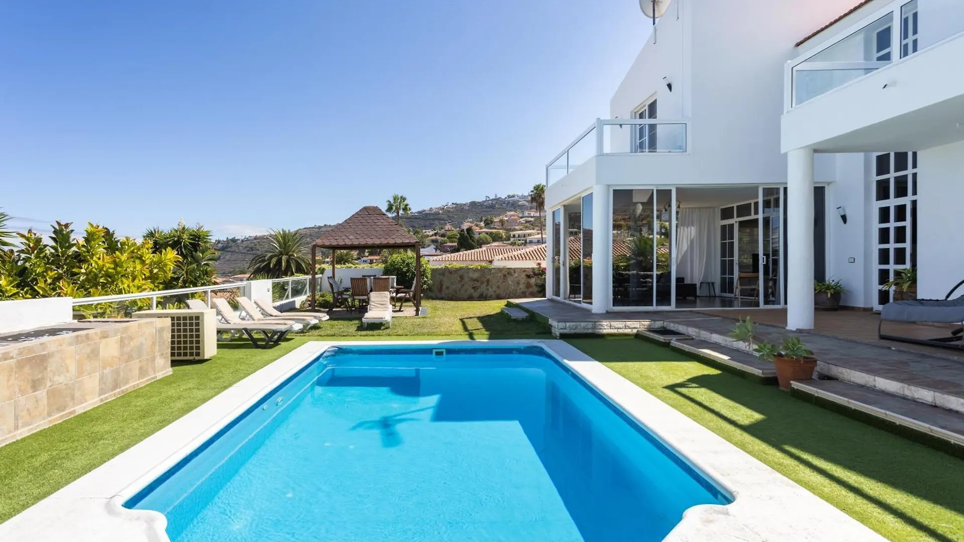 Holiday home Fantastic Home With Amazing Sea Views Puntillo Del Sol